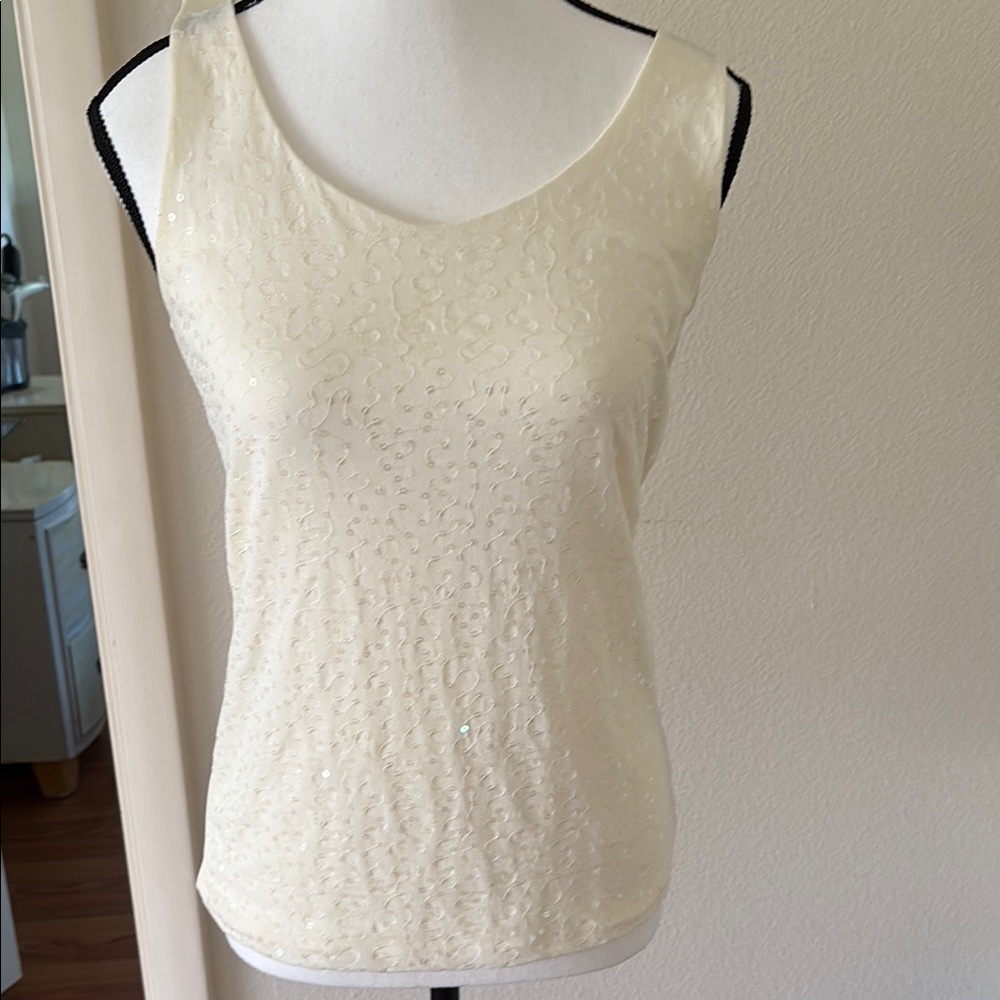 Ann Taylor Cream Sleeveless Fitted Tank